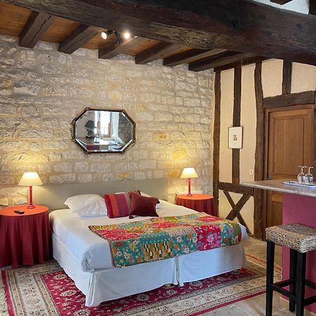 La Maison D'Alienor - Gites De Caractere A Chablis - 89 Eksteriør billede